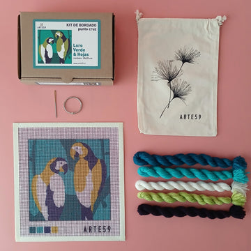 Kit 20x20 cm loro verde y hojas