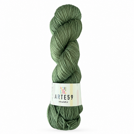 Arte59 Verde 822 merino light sport — una madeja