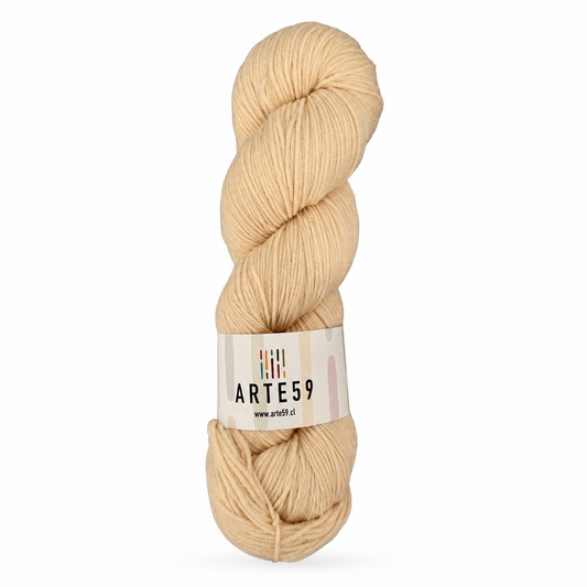 Arte59 Butter cream 916 merino light sport — una madeja