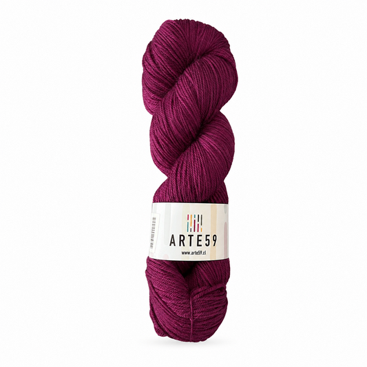 Arte59 Púrpura intenso 938 merino light sport — una madeja