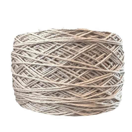 Algodón pima bambú fingering beige claro PC – fondo blanco