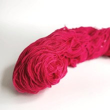 Cargar imagen en el visor de la galería, Arte59 lana rustica para telar Lana rústica Fucsia 551

