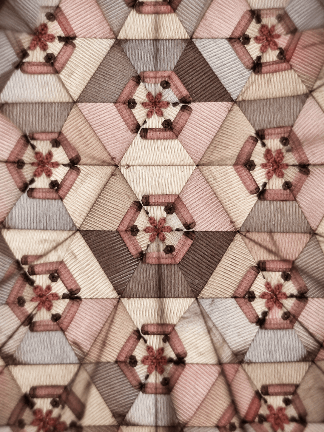 Arte59 Neutral Kaleidoscope · Mystery KAL 2026
