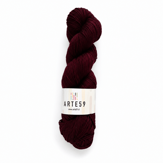 El Madejero Merino Fingering 19.5 Morado berenjena oscuro 779-1 (merino fingering)