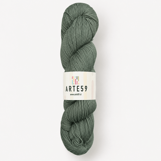 El Madejero Merino Fingering 19.5 Verde musgo 8250 (merino fingering)