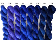 Cargar imagen en el visor de la galería, Lanabel Crewel Azul oscuro Crewel
