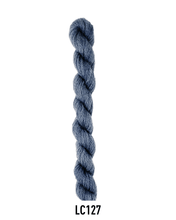 Cargar imagen en el visor de la galería, Lanabel Crewel LC127 Azul, negro y gris Crewel
