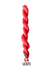Cargar imagen en el visor de la galería, Lanabel Crewel LC573 Mix rojos rosados Crewel
