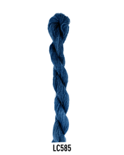 Cargar imagen en el visor de la galería, Lanabel Crewel LC585 Azul, negro y gris Crewel
