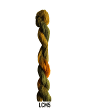 Cargar imagen en el visor de la galería, Lanabel Crewel LCM5 Aldea Crewel
