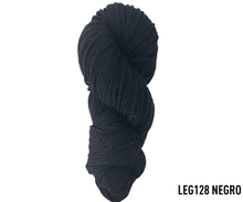 Cargar imagen en el visor de la galería, lanabel LANA NATURAL GRUESA LEG135 lana natural gruesa Grises y negros (lana natural gruesa)
