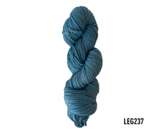 Cargar imagen en el visor de la galería, lanabel LANA NATURAL GRUESA LEG237 lana natural gruesa Verano (lana natural gruesa)
