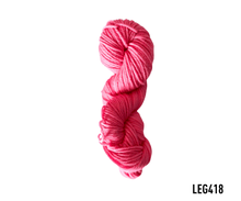 Cargar imagen en el visor de la galería, lanabel LANA NATURAL GRUESA LEG418 lana natural gruesa Bomba Chicle (lana natural gruesa)
