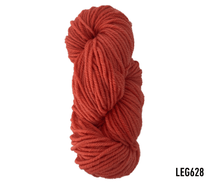Cargar imagen en el visor de la galería, lanabel LANA NATURAL GRUESA Rojos (lana natural gruesa)
